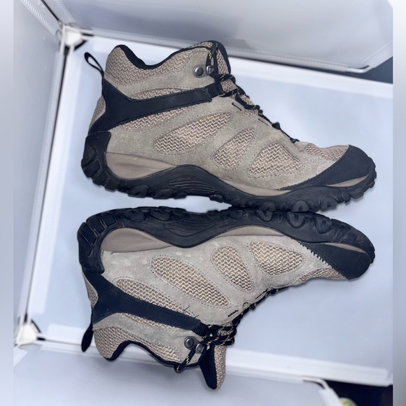 Merrell Yokota 2 Mid Waterproof hiking boots Men’s size 9.5W - Picture 10 of 14